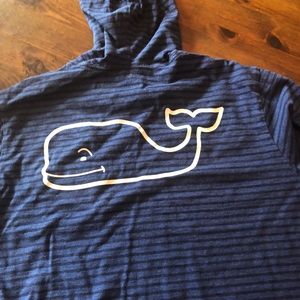 Vinyard Vines boys hooded t